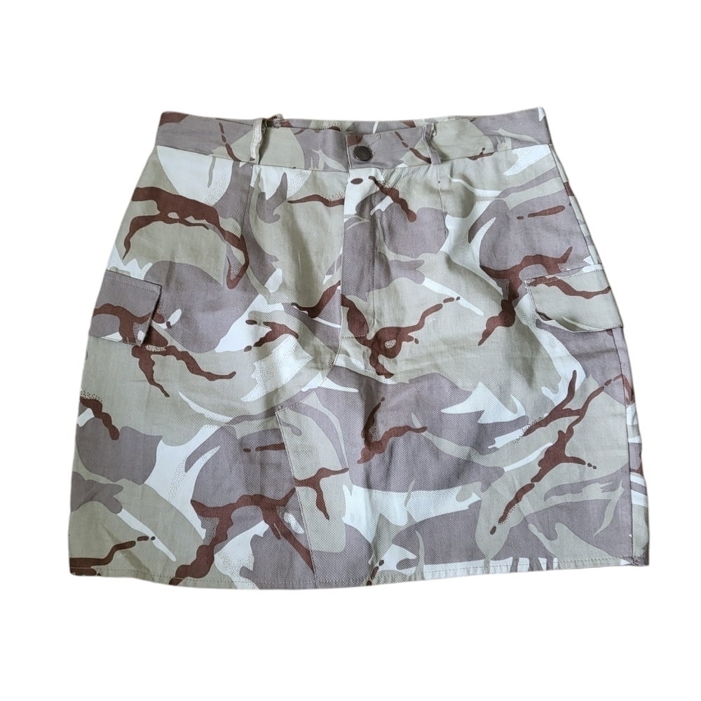 💕Pretty little‎ thing camo mini